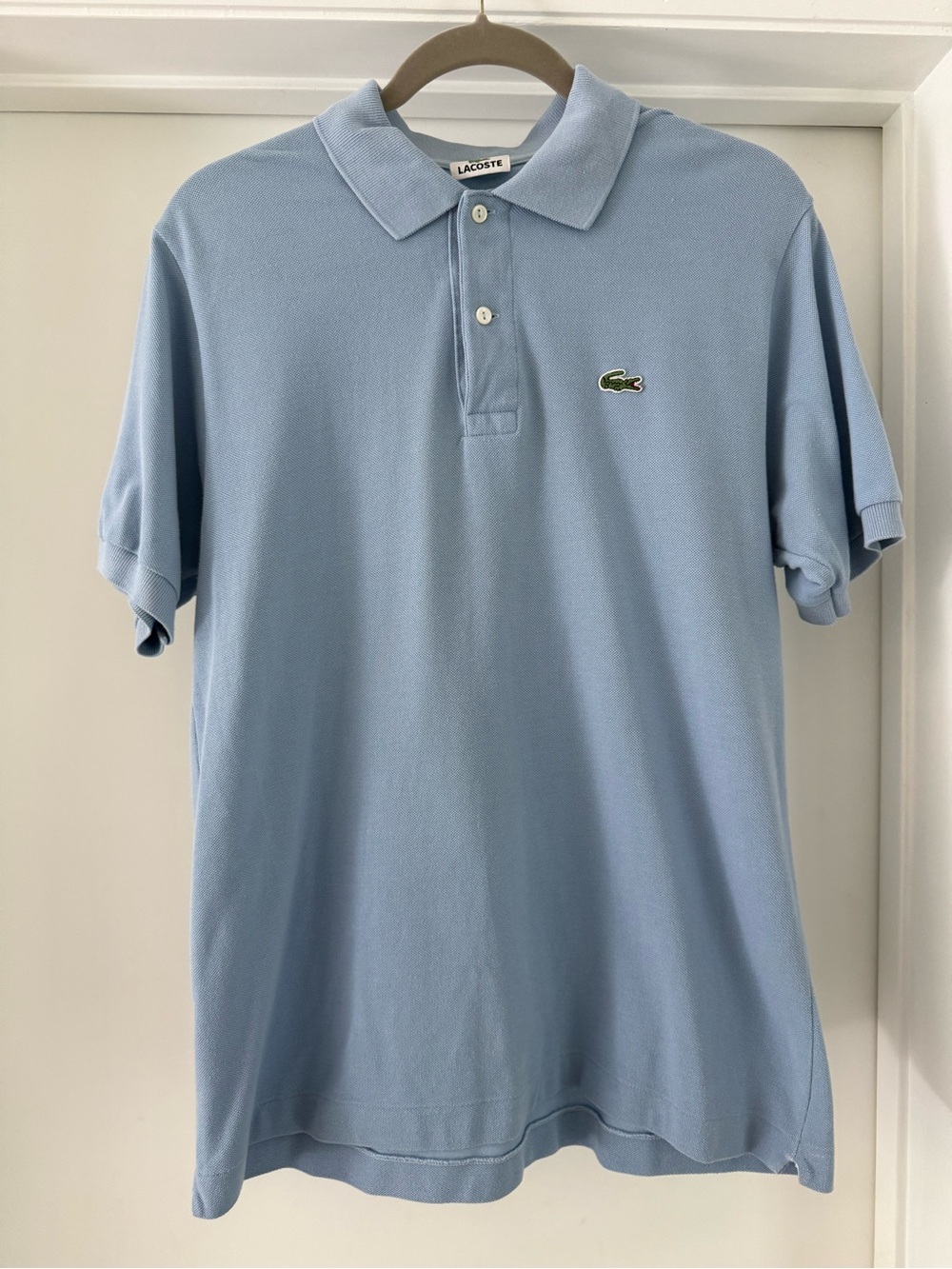 Lacoste Men's Sky Blue Pique Polo with Crocodile Logo EUC